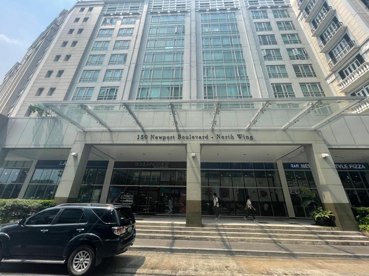 4J North Wing - 150 Newport Boulevard, Near Terminal3 Airport Manila Kültér fotó